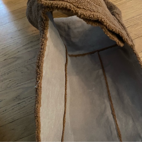 Large Sheepskin Dog Coat - Picture 6 of 7